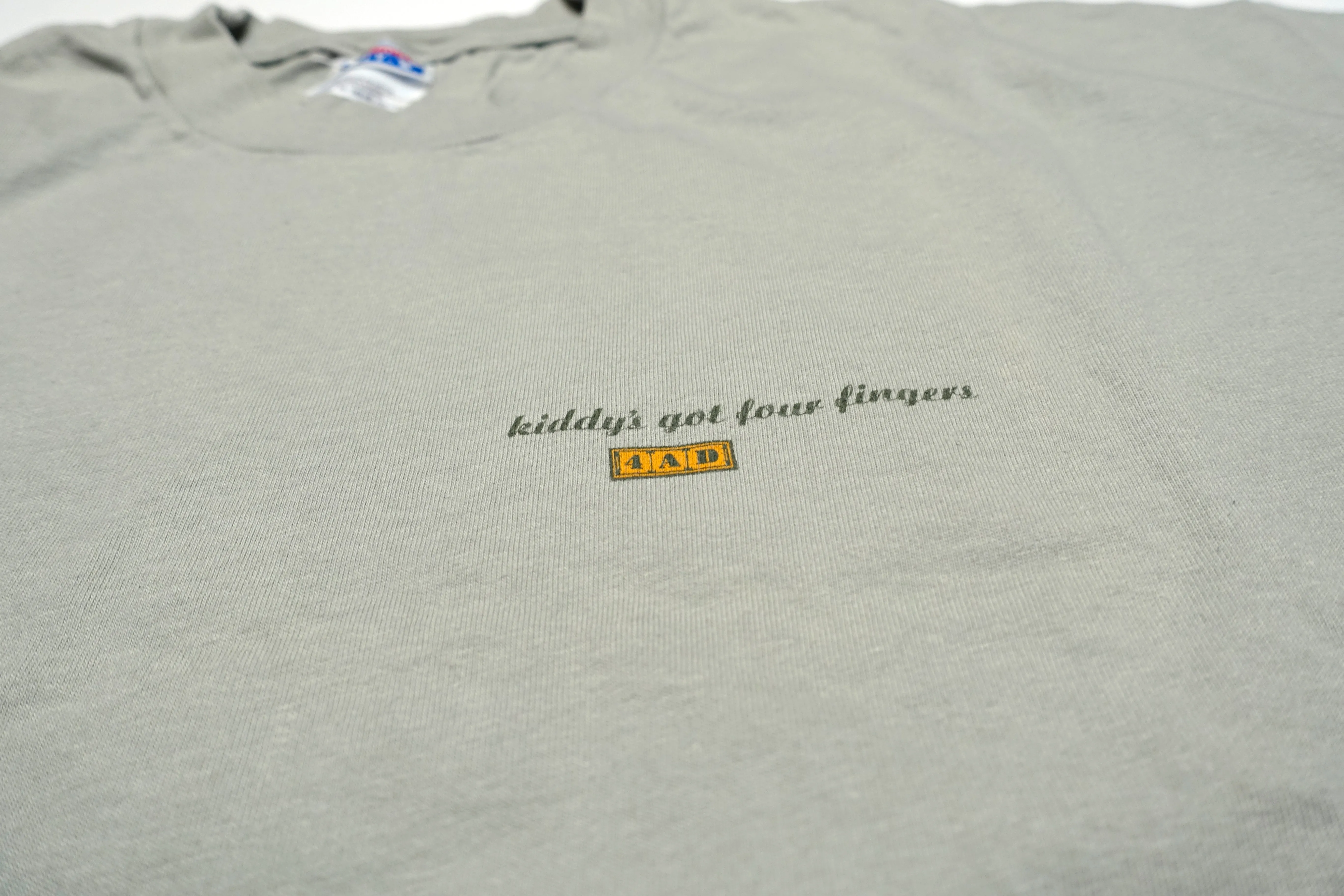 4AD - Kiddy's Got Four Fingers 1998 Compilation Shirt Size XL