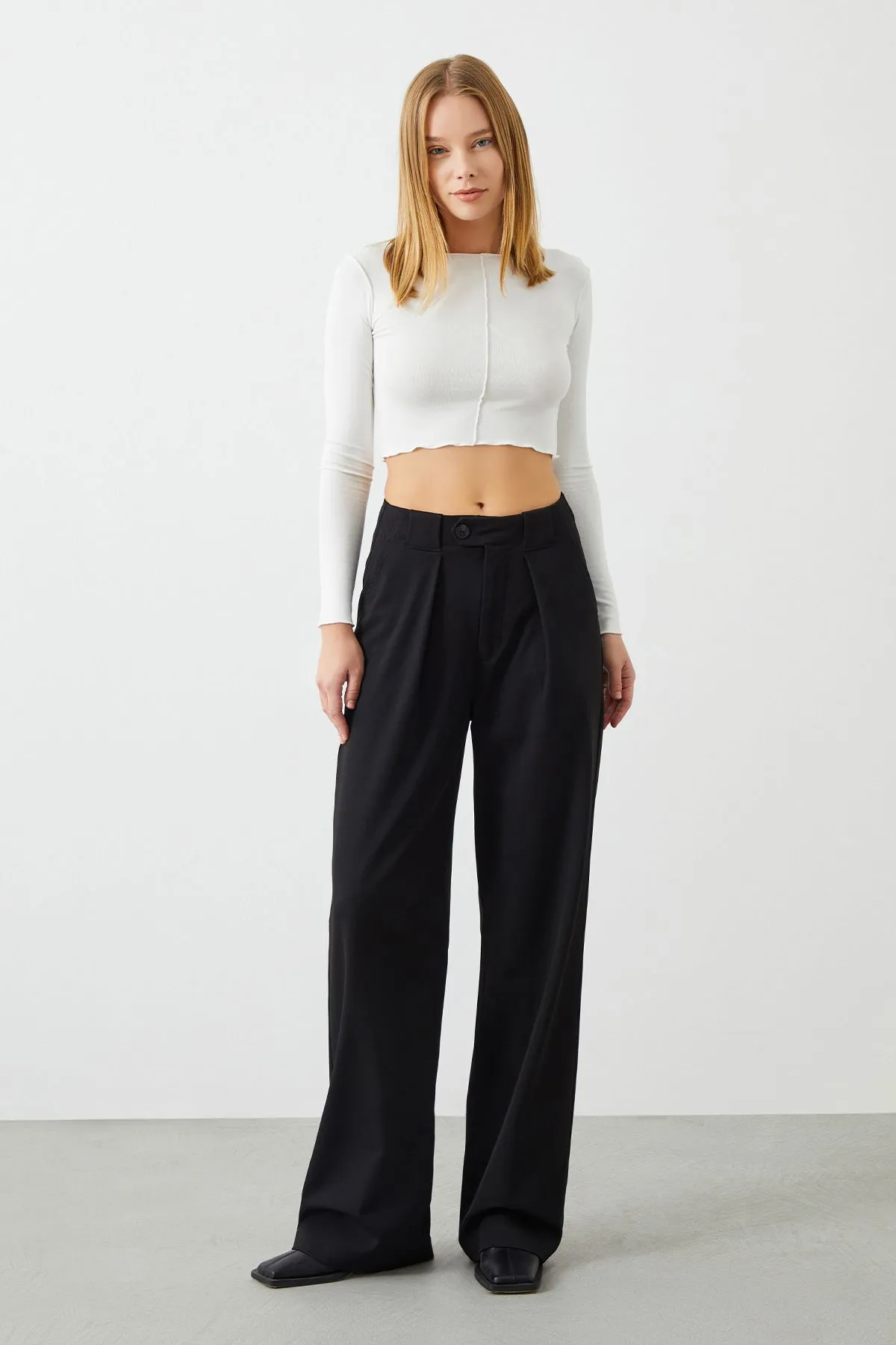 Juliet Palazzo Fit Black Women's Chino Pants